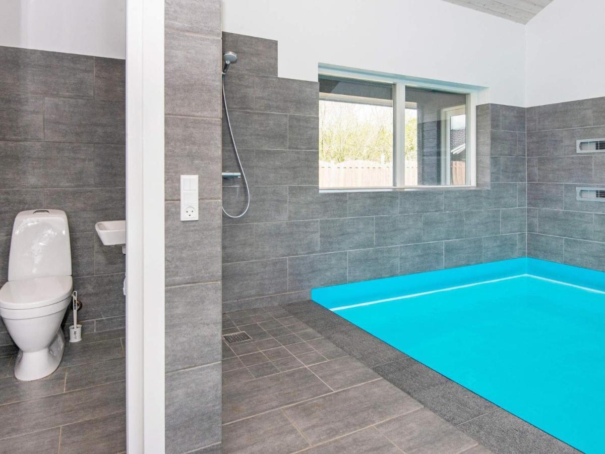 16 Person Holiday Home In R M Rømø Kirkeby Eksteriør billede