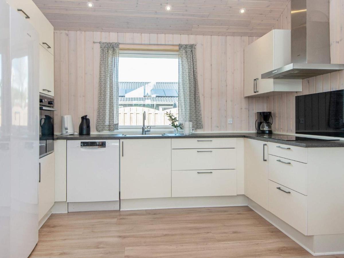 16 Person Holiday Home In R M Rømø Kirkeby Eksteriør billede
